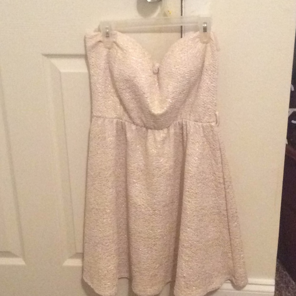 Janice Dress - Picture 1 of 3
